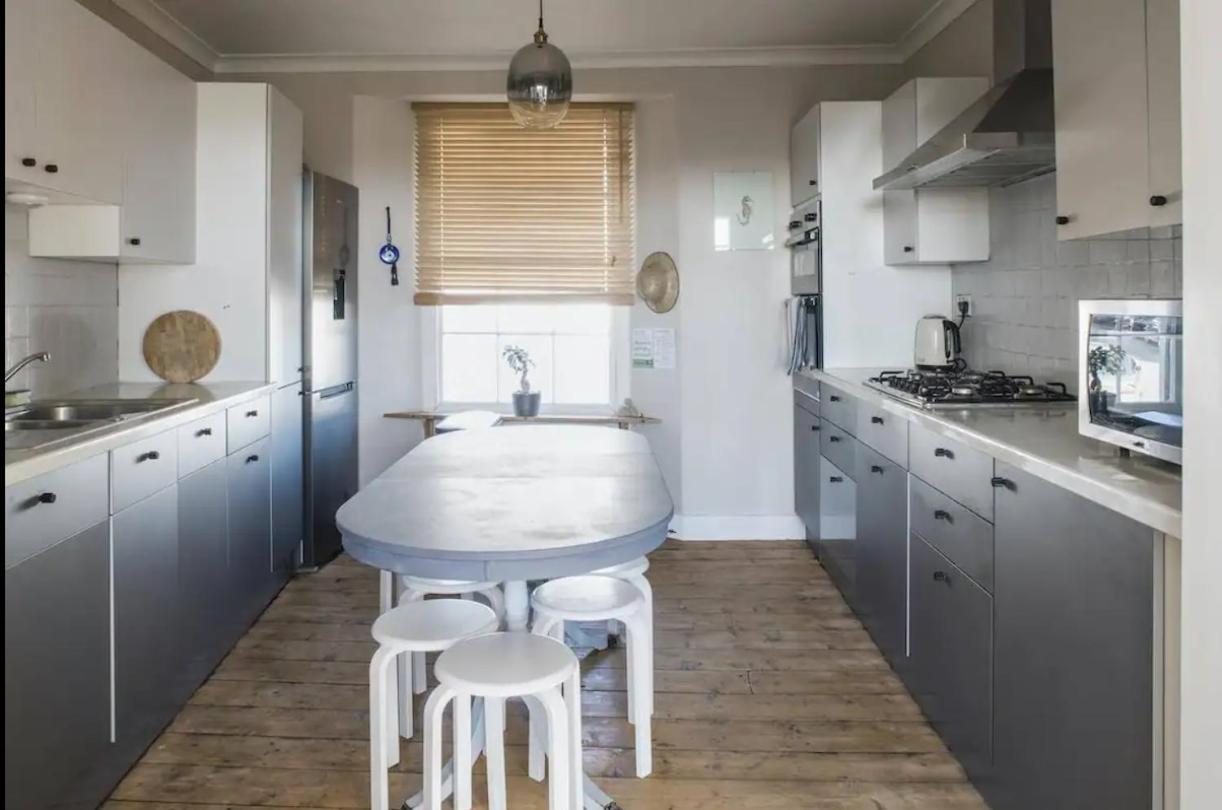 Falmouth Townhouse With Panoramic Sea View Terrace エクステリア 写真
