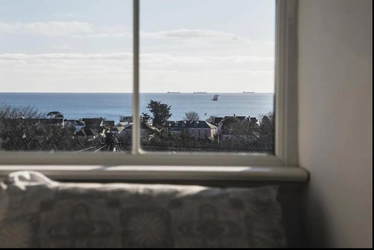 Falmouth Townhouse With Panoramic Sea View Terrace エクステリア 写真